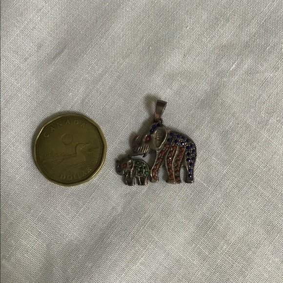 Sterling Silver ELEPHANT with BABY PENDANT - Picture 7 of 10